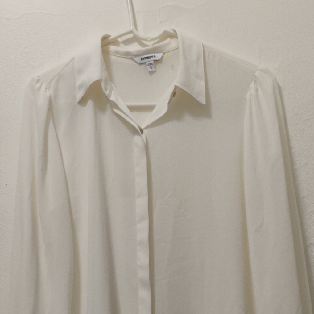 Express Ivory Long Sleeve Blouse